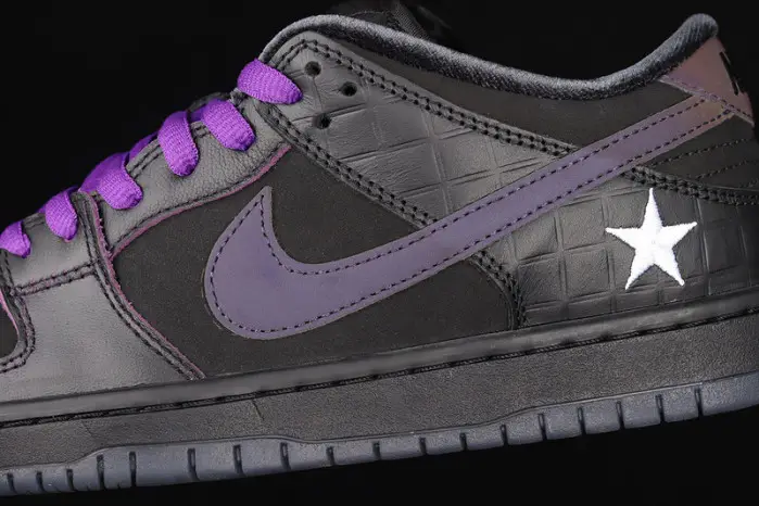 Familia Nike SB Dunk Low First Avenue Prince 