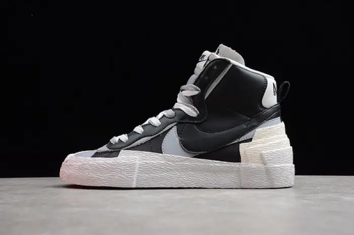 Nike Blazer High sacai white-grey  DBEEC580