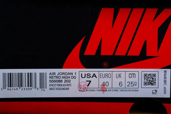 AIR JORDAN 1 HIGH OG 