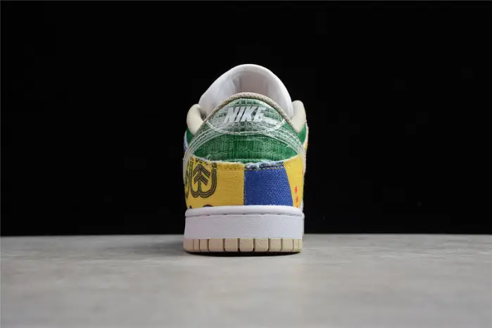 Nike Dunk Low SP City Market 