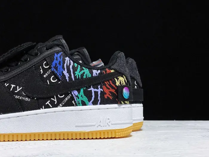 Travis Scott x Nike Air Force 1 