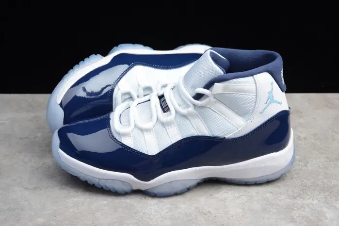 AIR JORDAN 11 RETRO "WIN LIKE '82" university blue mens 