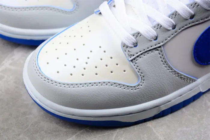 NIKE DUNK LOW WORLDWIDE WHITE BLUE (W) 