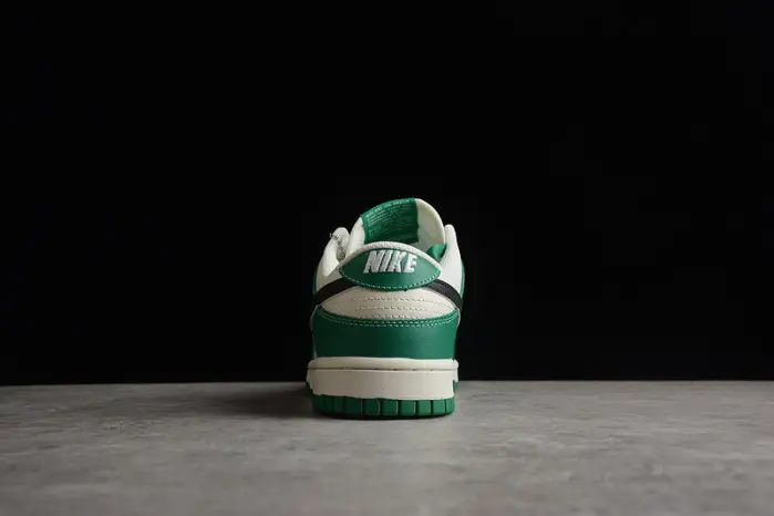 NIKE DUNK LOW LOTTERY MALACHITE 