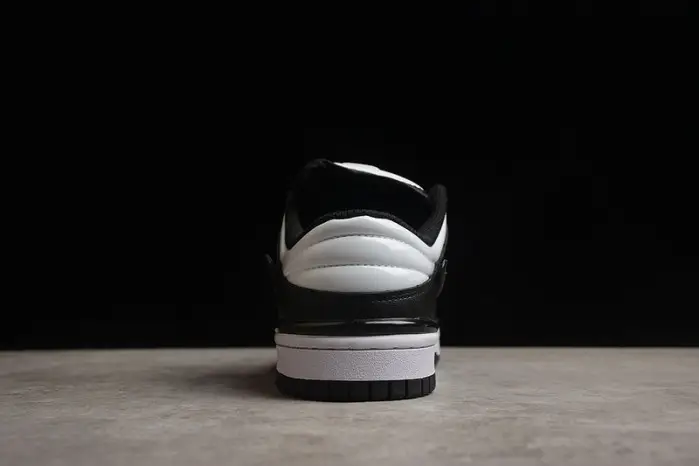 Nike Dunk Low Twist Panda 