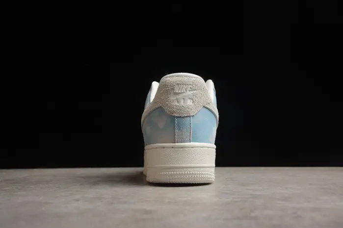 Nike AIR FORCE 1 '07 SE 'CLOUDS' FD0883 
