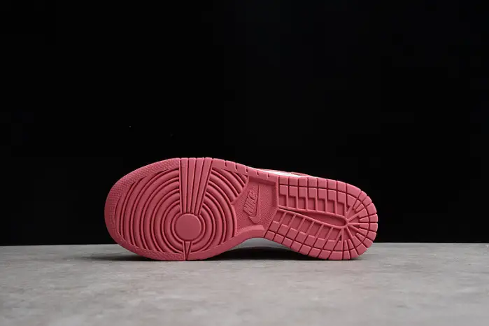 Nike Dunk Low Archeo Pink WMNS 
