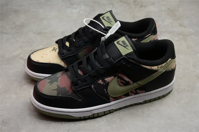 Nike Dunk Low Crazy Camo 