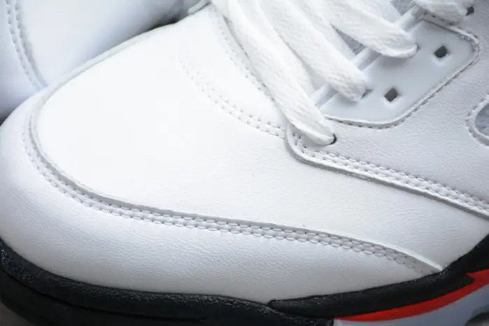 Air Jordan 5 Fire Red 