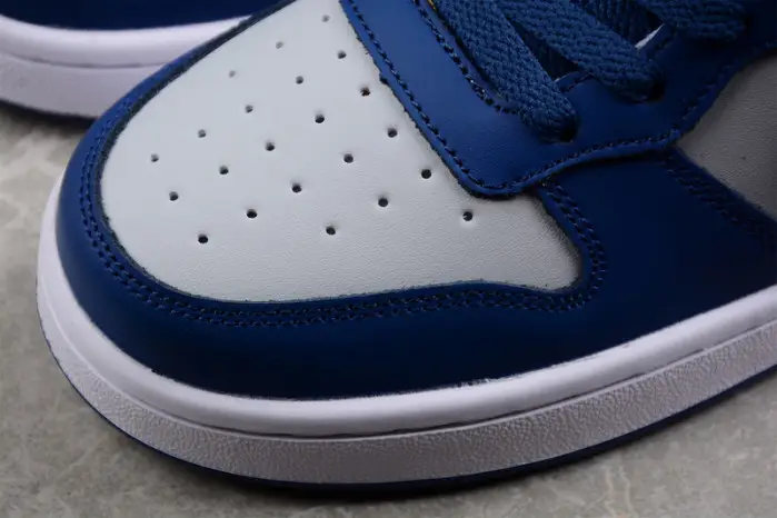 NIKE COURT BOROUGH LOW 2 (GS) 