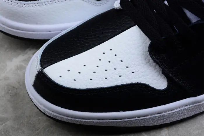 Air Jordan 1 Low "Homage" 