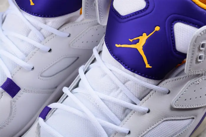 AIR JORDAN FLIGHT CLUB 91 LAKERS 