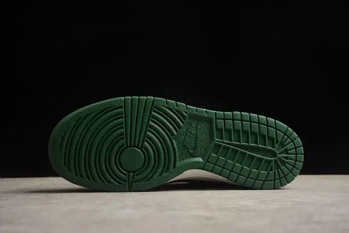 Nike DUNK LOW 'GORGE GREEN' 