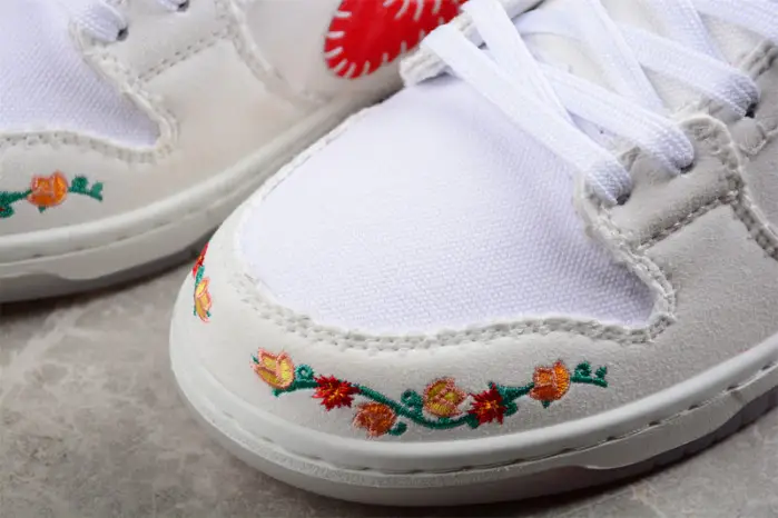 Nike Dunk Low Decon SB 'N7 Sail University Red' 
