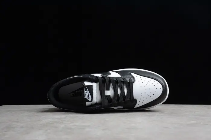 Nike Dunk Low Retro White Black Panda (2021) 
