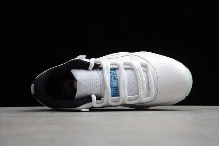 AIR JORDAN 11 RETRO LOW LEGEND BLUE 