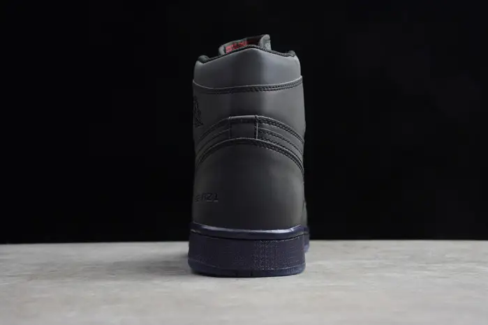 Air Jordan 1 Retro High OG Zoom 