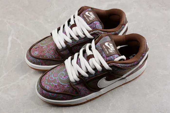 Nike SB Dunk Low Pro Paisley Brown 