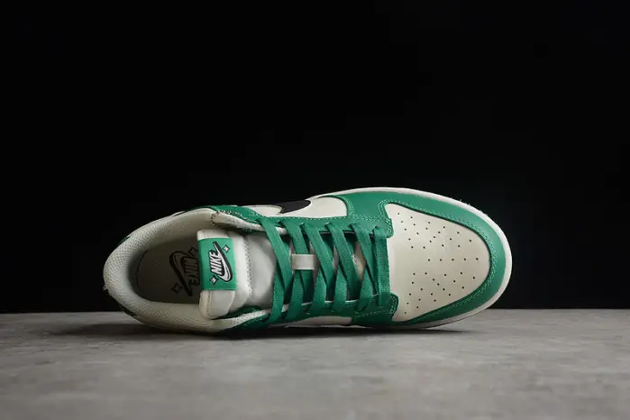 NIKE DUNK LOW LOTTERY MALACHITE 