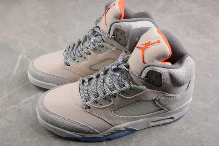 Jordan 5 Retro SE Craft Light Orewood Brown 