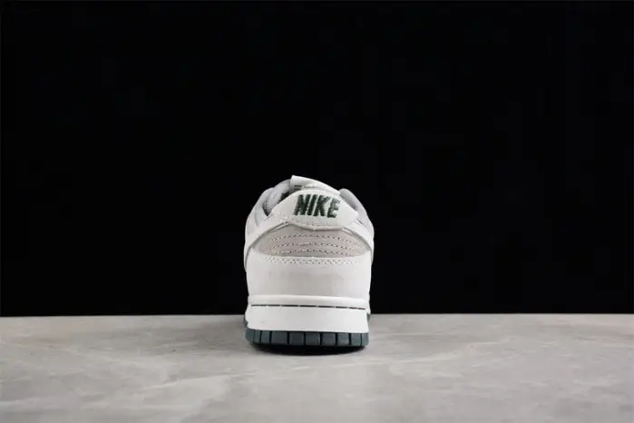 oT0mo katsuhiro x nk sb dunk low "steamboy ost" 
