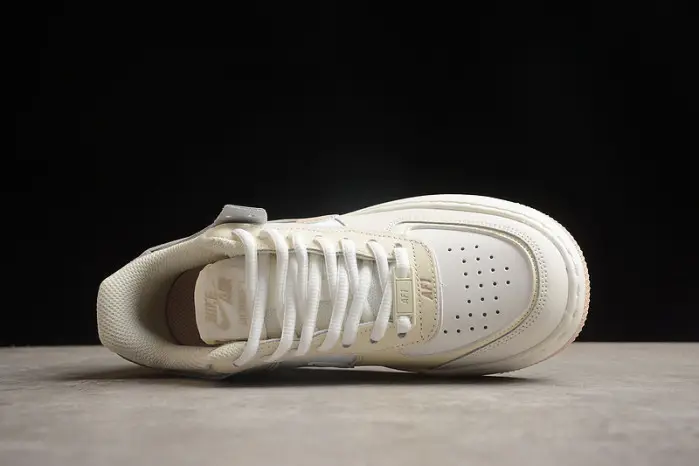 NIKE Wmns Air Force 1 Shadow 'White Fossil Stone' 