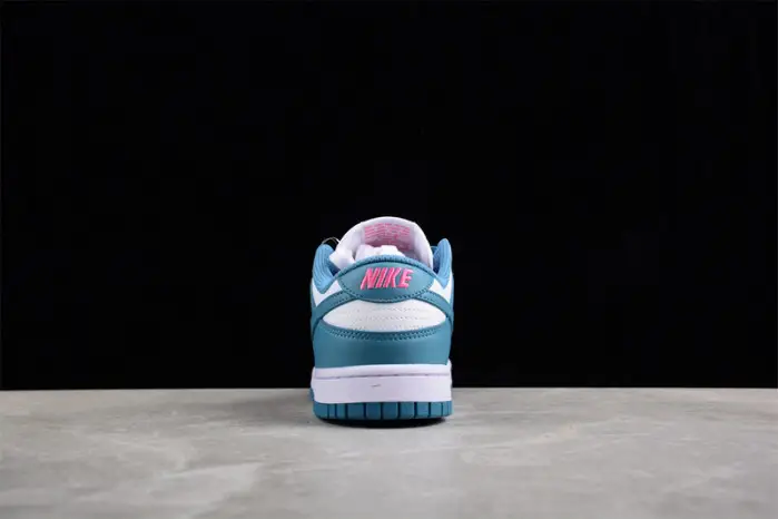 Nike Dunk Low 'NOISE AQUA' 