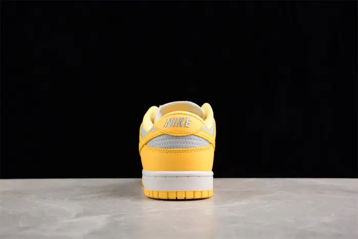 Nike DUNK LOW 'CITRON PULSE' 