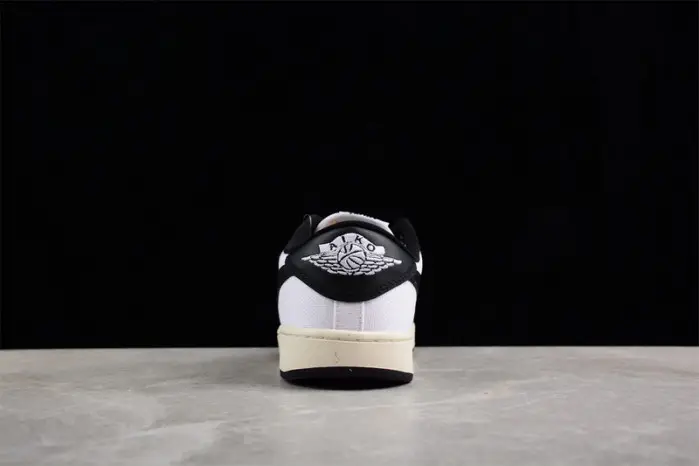 Air Jordan 1 KO Low "Black White" 