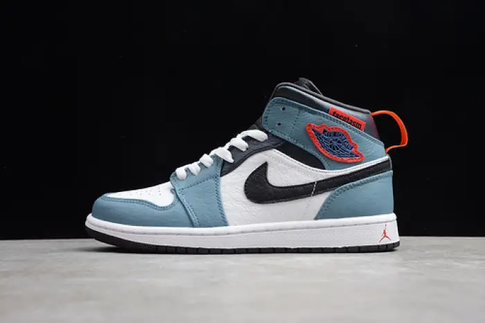 jordan 1 mid fearless F**etasm  CEBFD1635