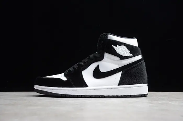 Air Jordan 1 Panda Black White 