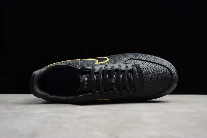 NIKE mens KOBE AIR FORCE 1 