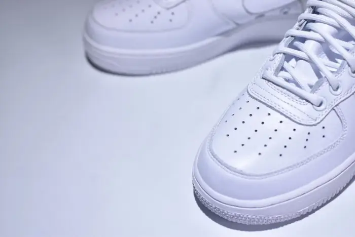 Nike SF AF1 QS Special Field Complexcon Triple White Air Force 