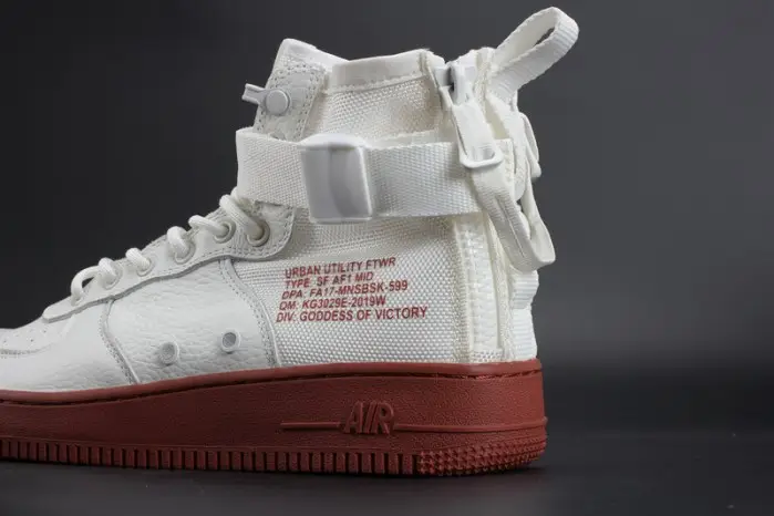 NIKE SF AIR FORCE 1 MID "RED IVORY" WHITE MENS 