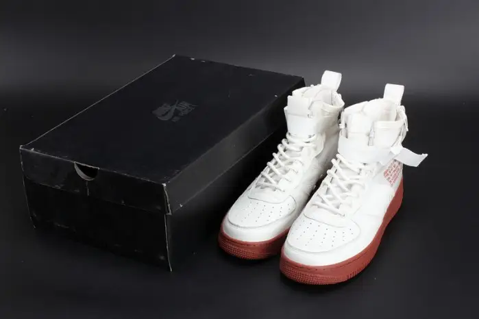 NIKE SF AIR FORCE 1 MID "RED IVORY" WHITE MENS 