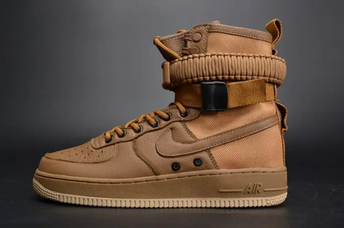nike wmns sf force 1 