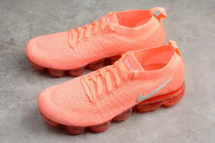Nike Womens Vapormax Flyknit 2.0 Crimson Pulse 