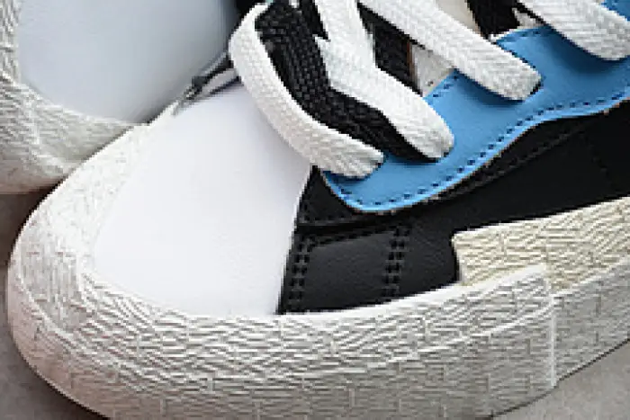 Nike Blazer High sacai White Black Legend Blue 