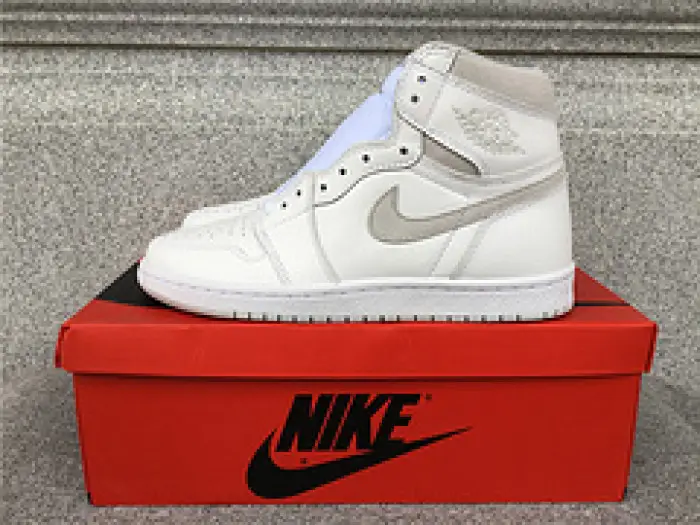 Air Jordan 1 Retro high 85 Neutral Grey 
