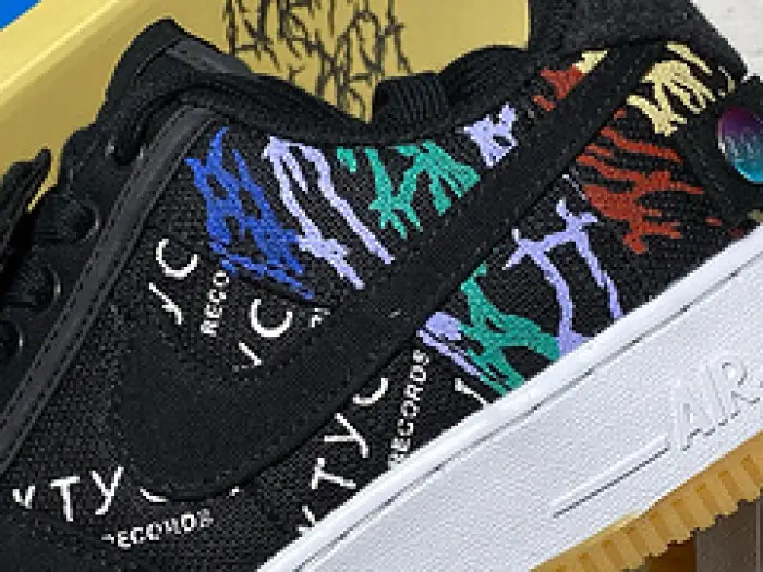 Travis Scott x Nike Air Force 1 